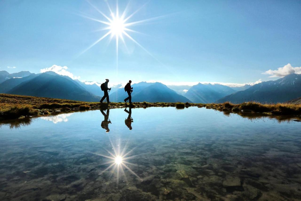 Pension Alpina Roppen ภายนอก รูปภาพ